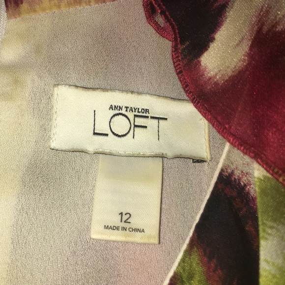 Loft Dress - Picture 4 of 4